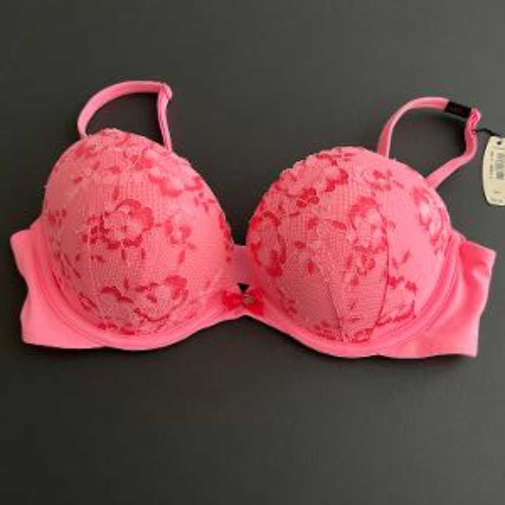 NWT Victoria's Secret Bra